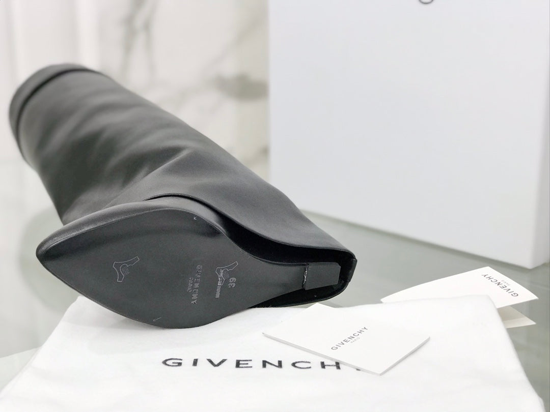 Givenchy Shark Lock Wide-fit Knee-high Boots Black Cowhide 172653