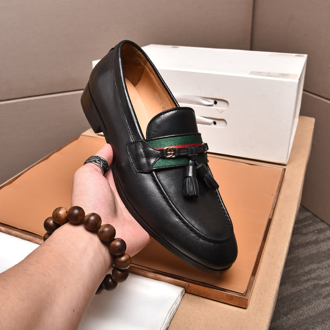GG Men's Tassel Loafers Black Cowhide 546332
