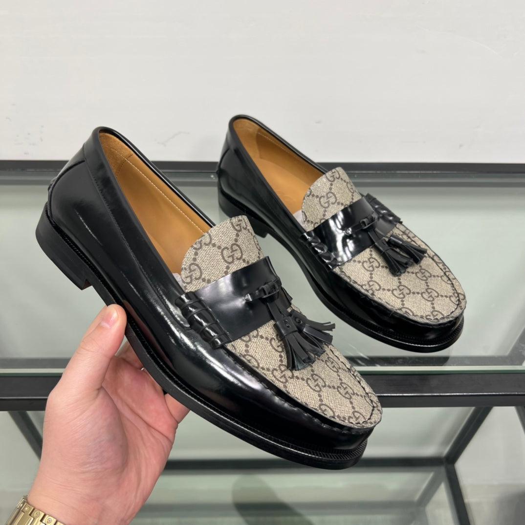 GG Men's Tassel Loafer Black Brown Patent Leather 559052