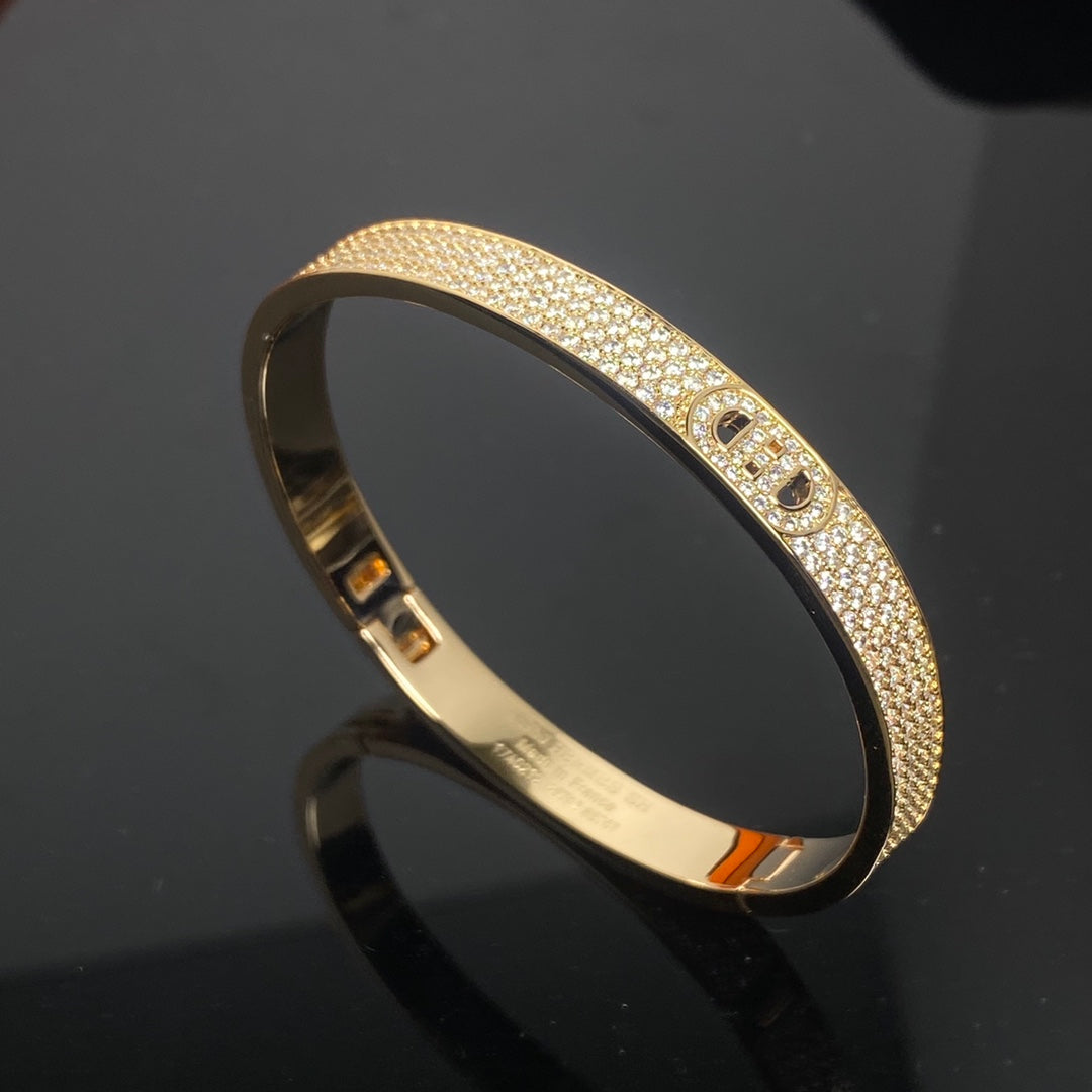 H Pig Nose Full Diamond Bracelet