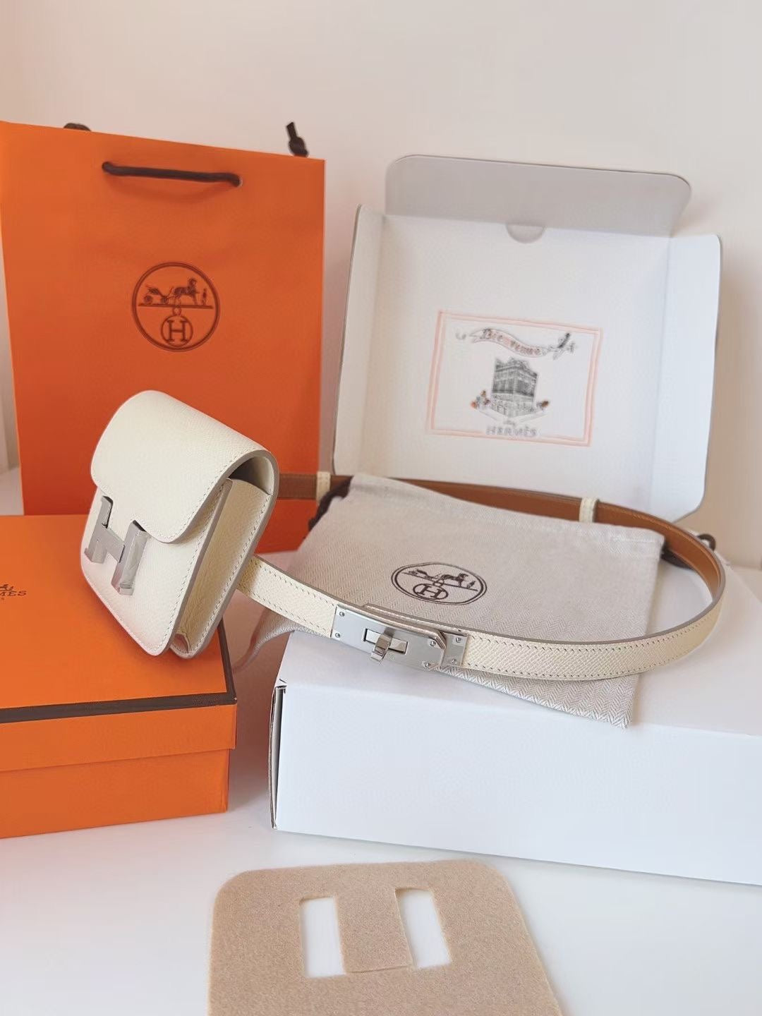 hm kelly belt 18mm with constance slim white epsom silver hardware