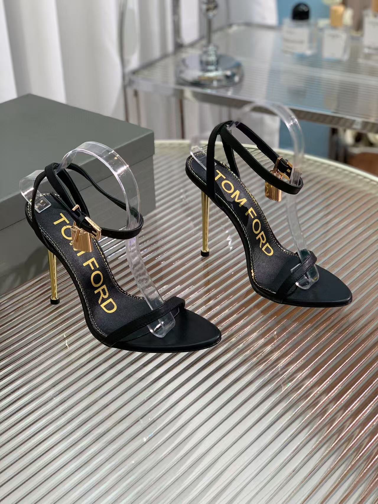 Tom Ford Heeled sandal Black Calfskin 379288