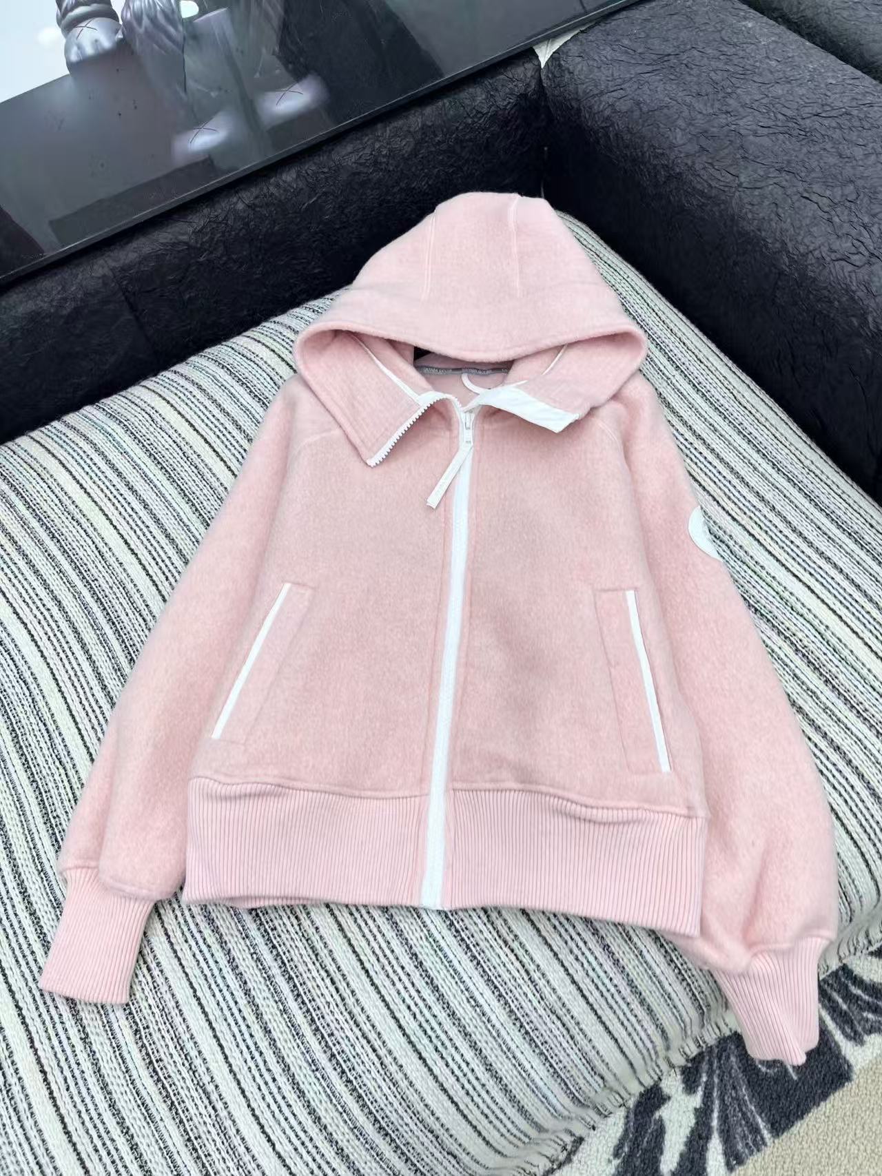Canada Goose High-Neck Hooded Zipper Coat Wool