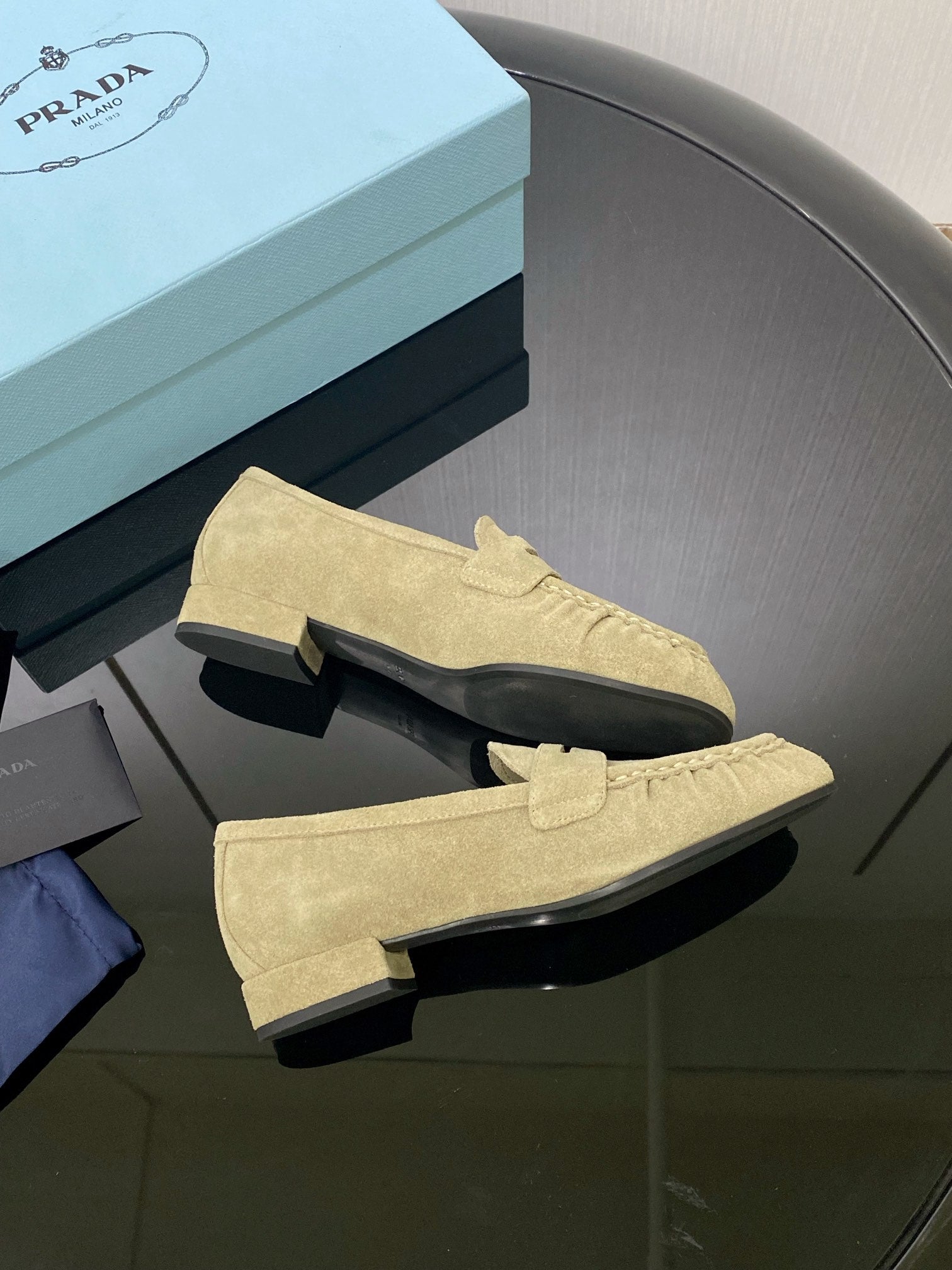 PRA 2026SS Moccasin Suede  675172