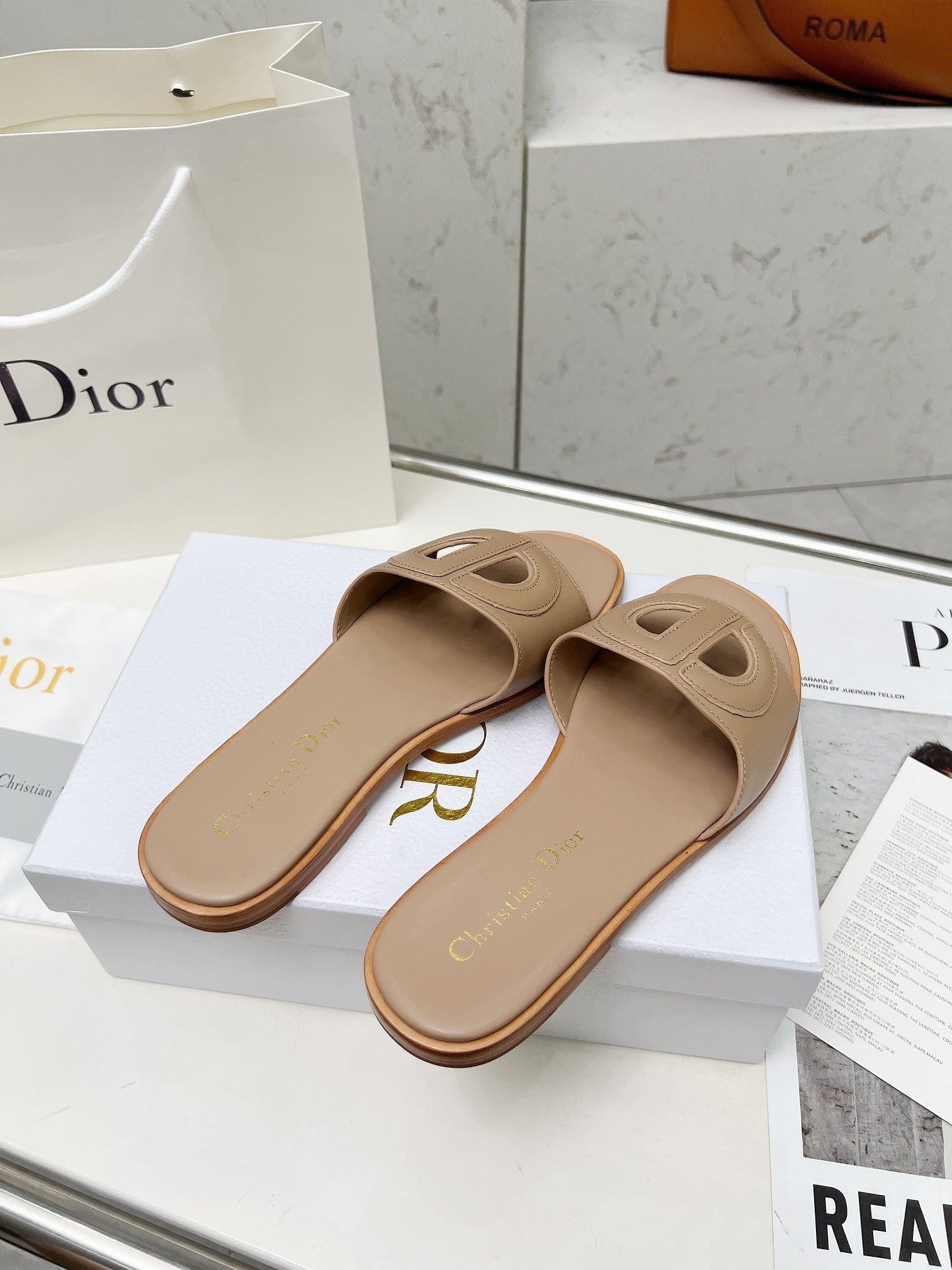 CD 25 D-Club Slide Calfskin