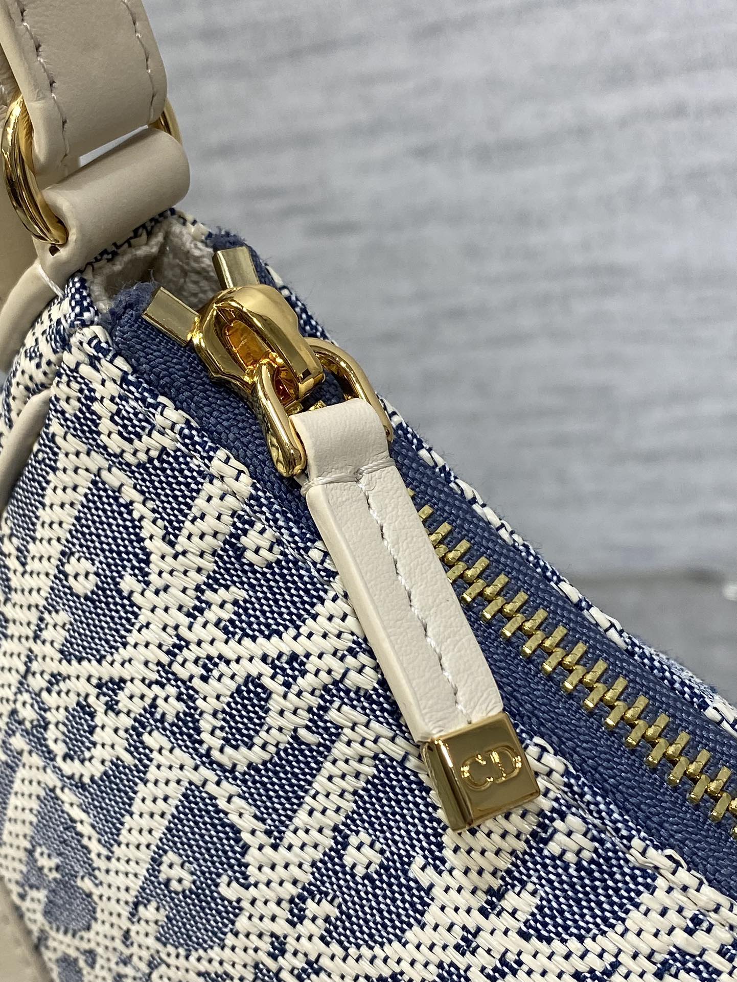 CD Cigale mini bag 26 blue raffia-effect fabric