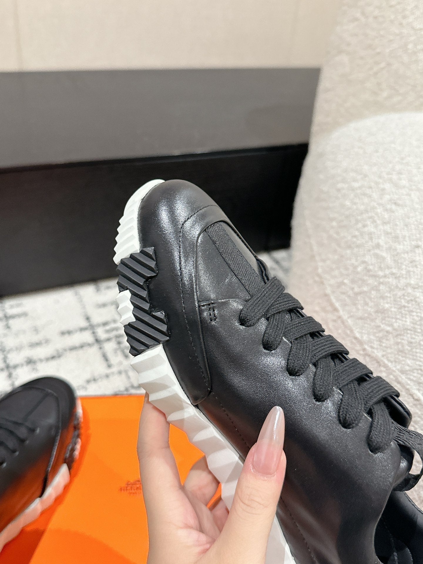 HM Jump Sneaker In Black Cowhide 985308