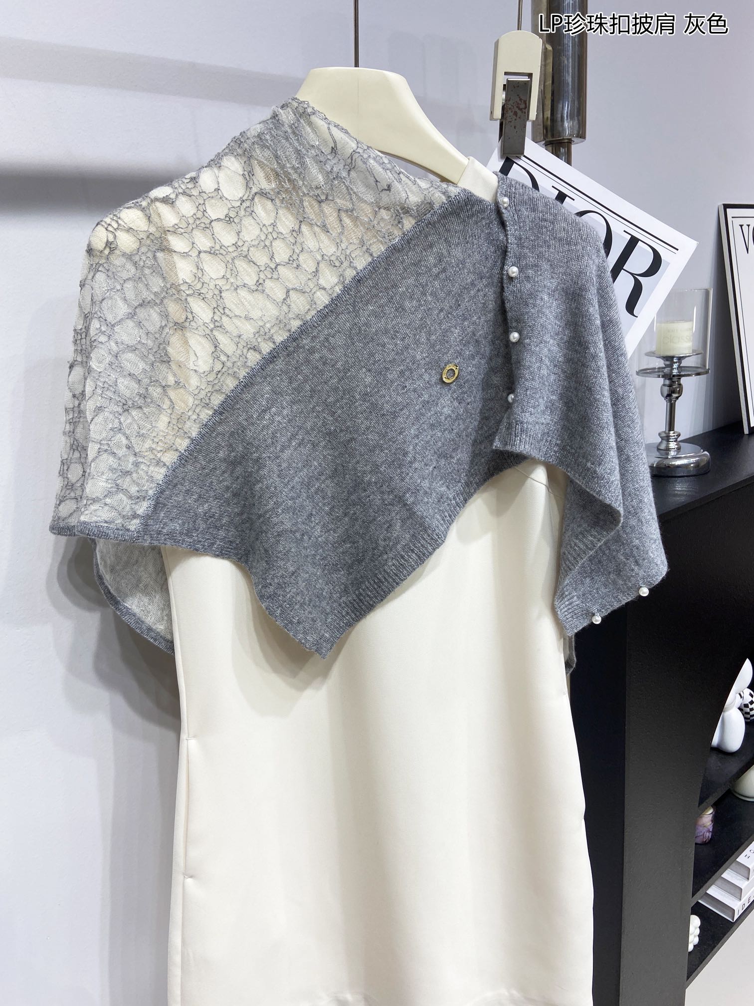 LP Pearl Button Scarf 135 CM In Grey White Cashmere  416913