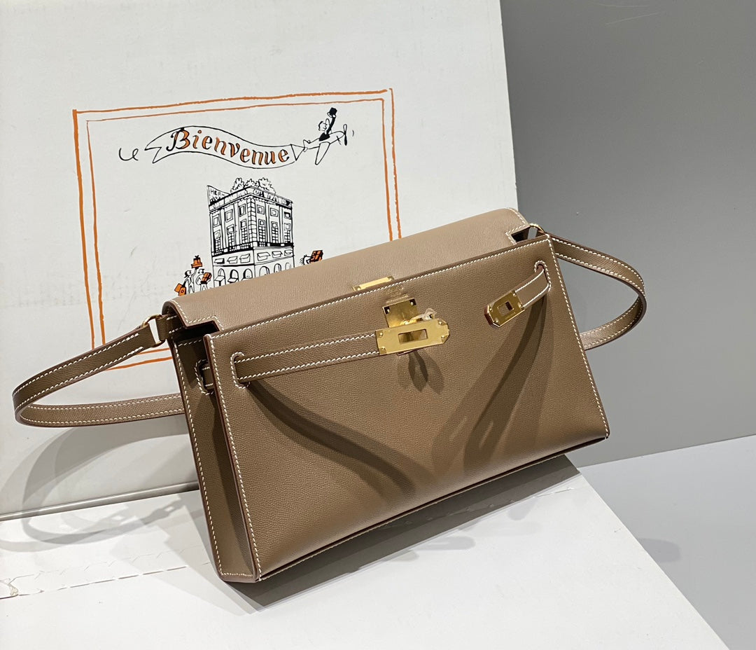 HM Kelly Elan 27cm Brown Leather Ghw