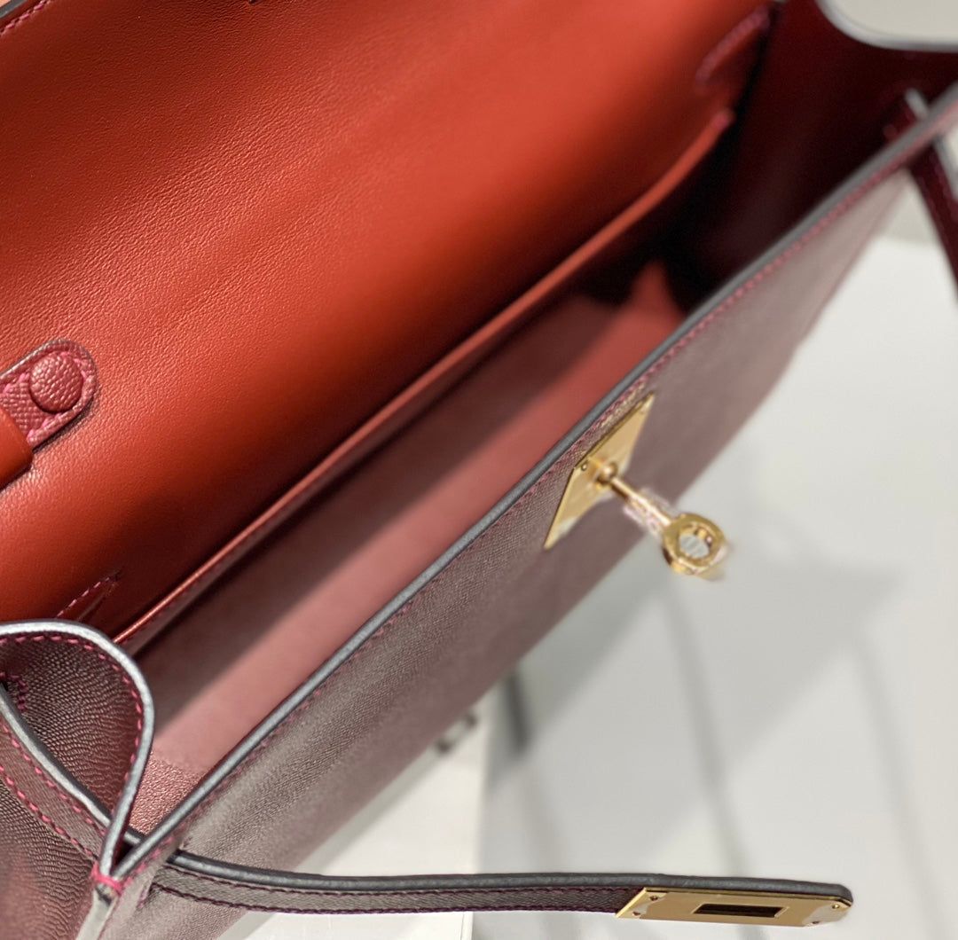 HM Kelly Elan 27cm Red Leather Ghw