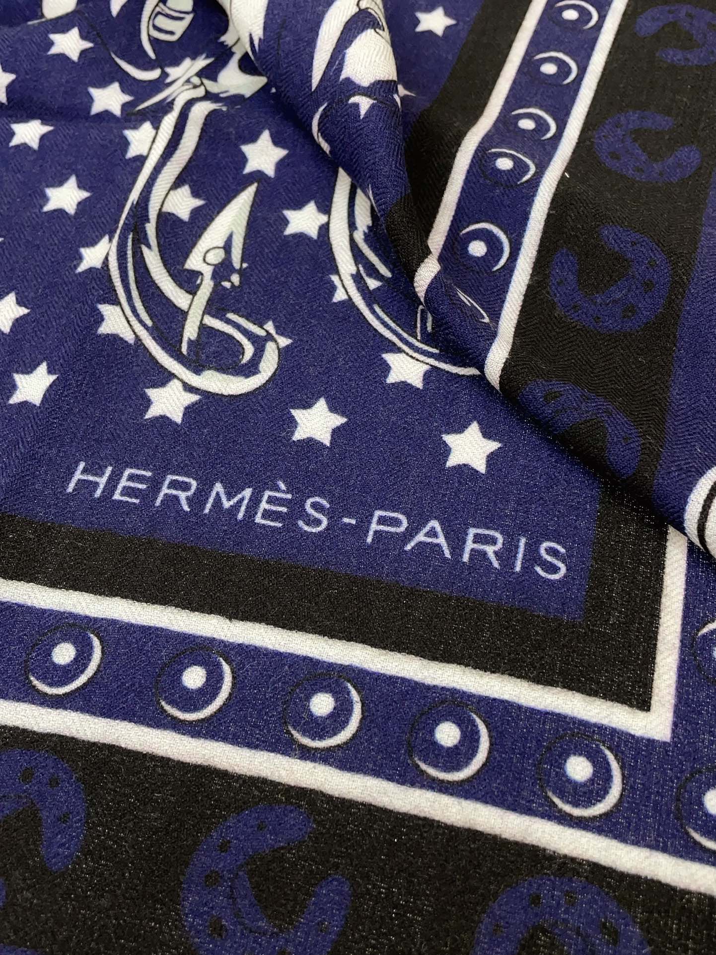 SCARF 135 CM COLORFUL 388155