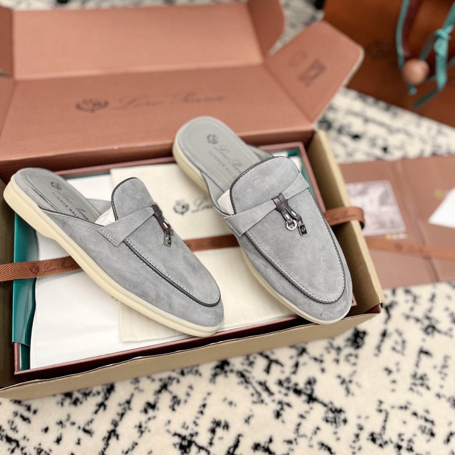 Loro Piana Sandal & Slides