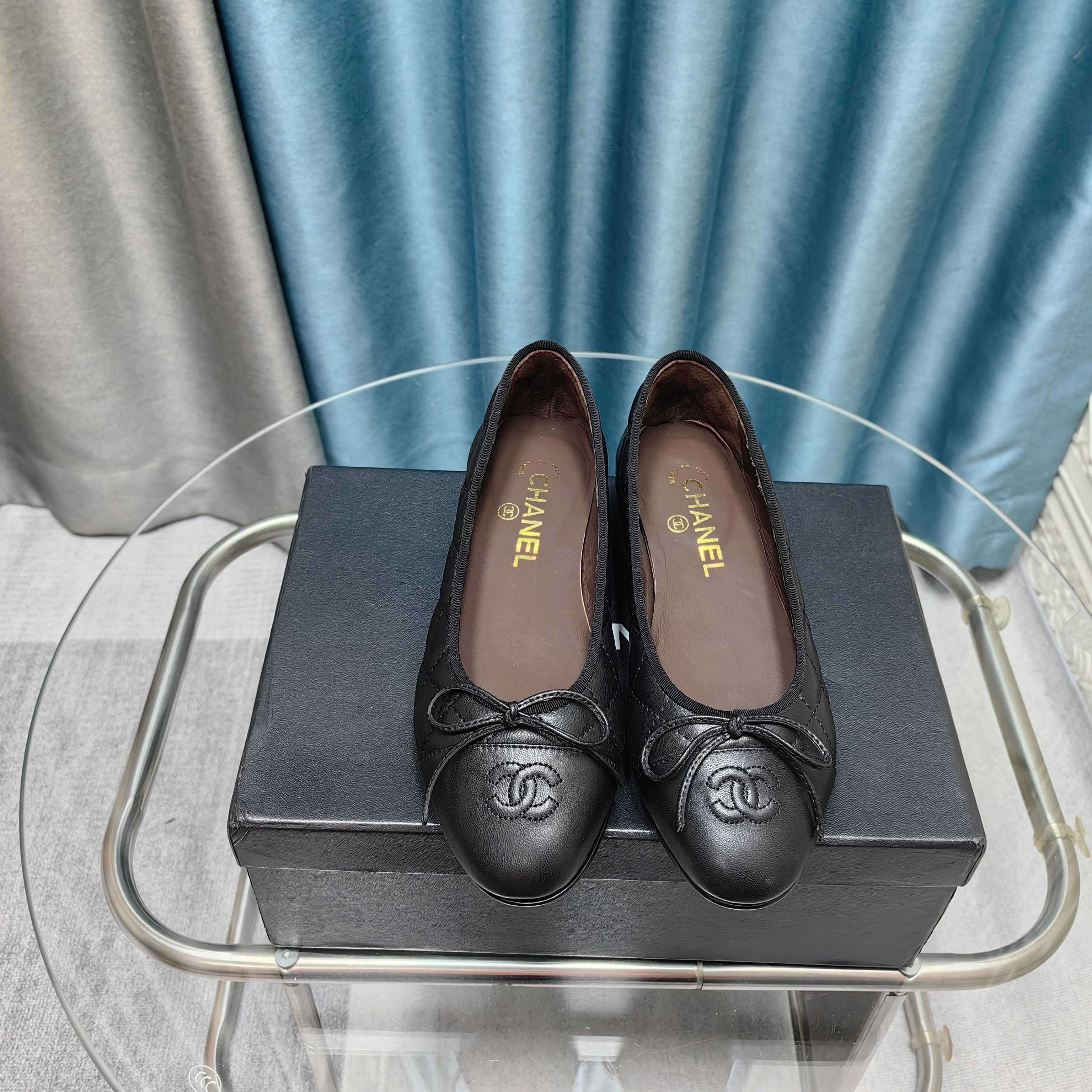 CC 25P Ballet Flat Black Chocolate Calfskin