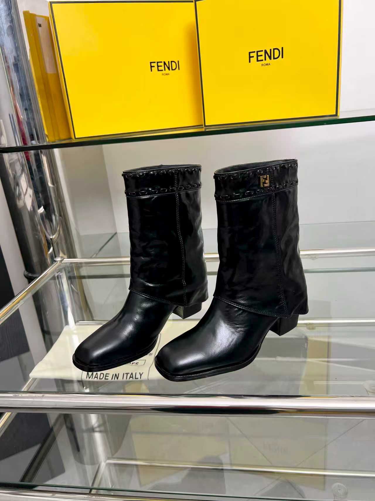FENDI low boots  black calfskin 521237