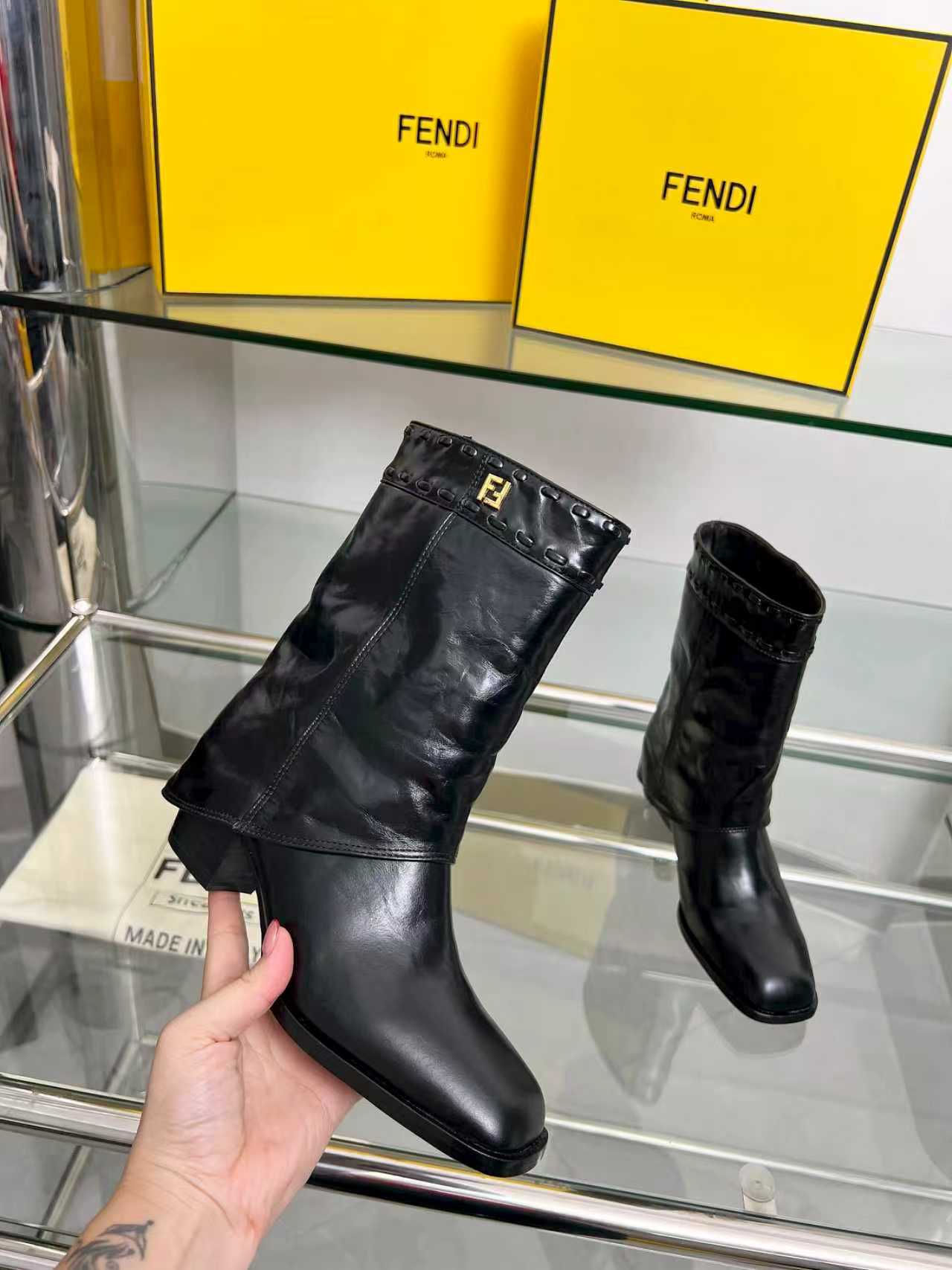 FENDI low boots  black calfskin 521237