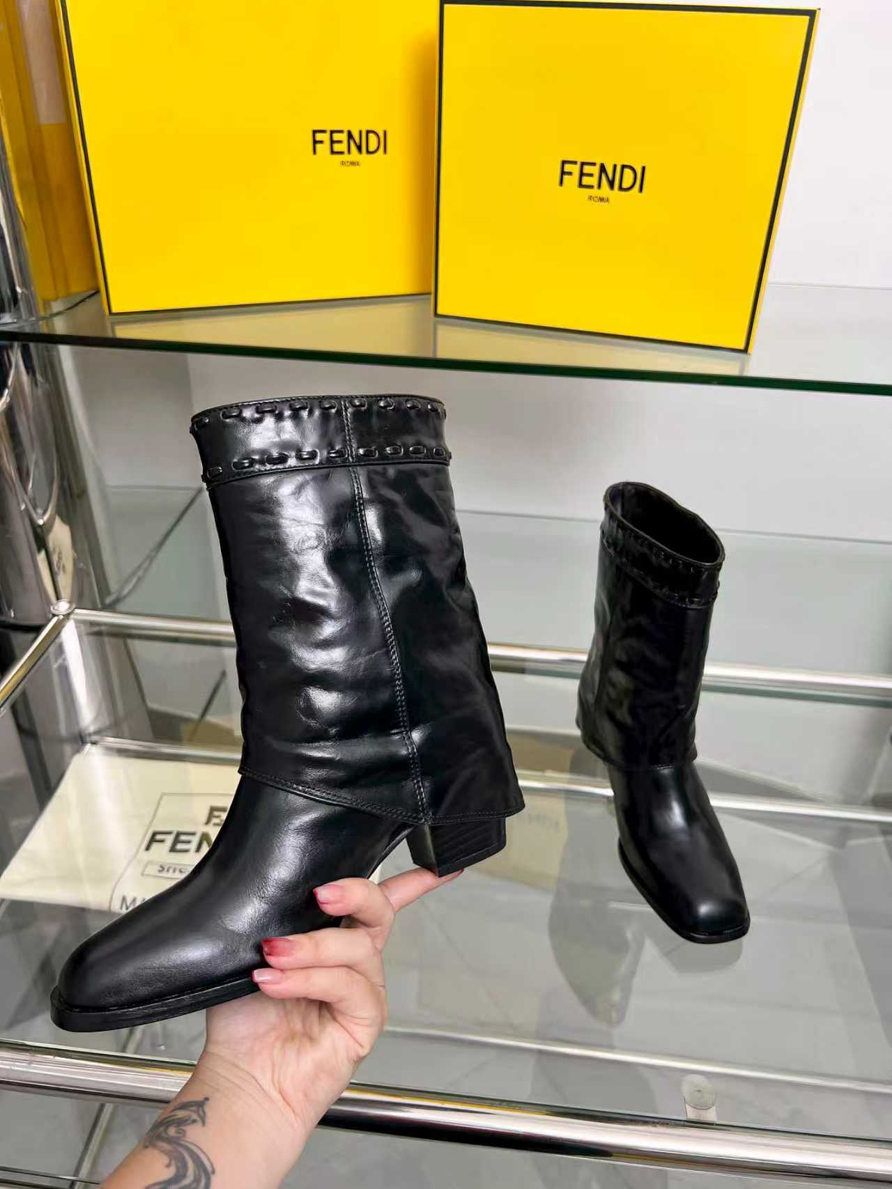 FENDI low boots  black calfskin 521237