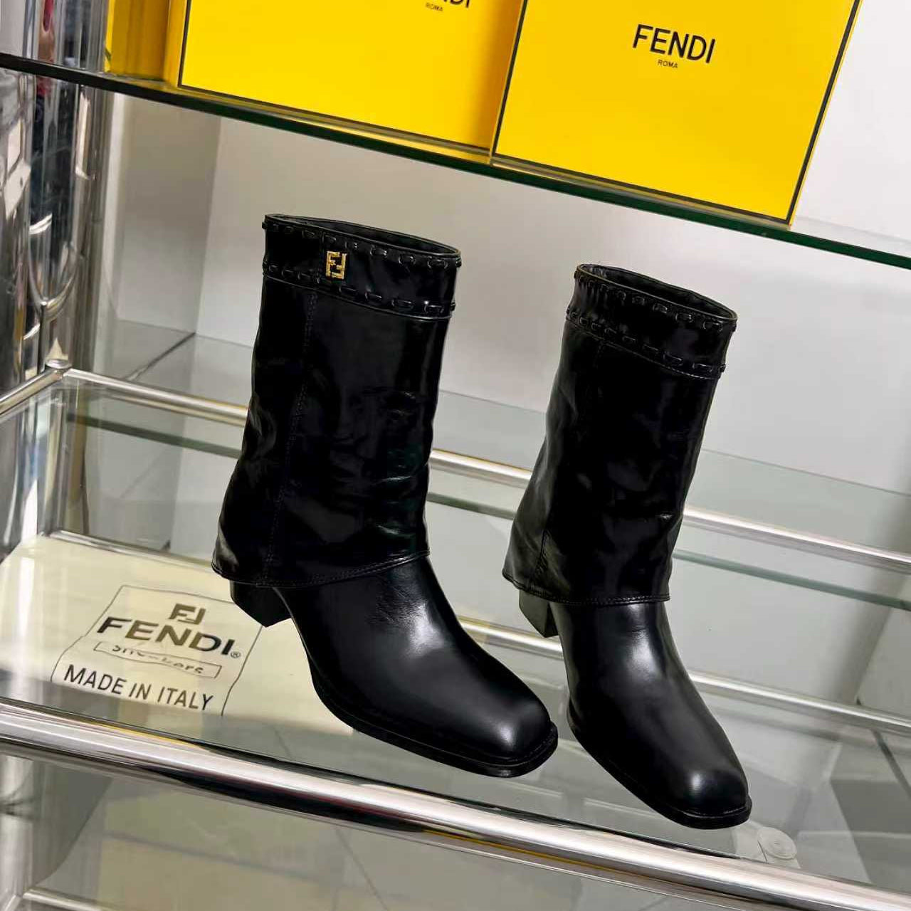 FENDI low boots  black calfskin 521237