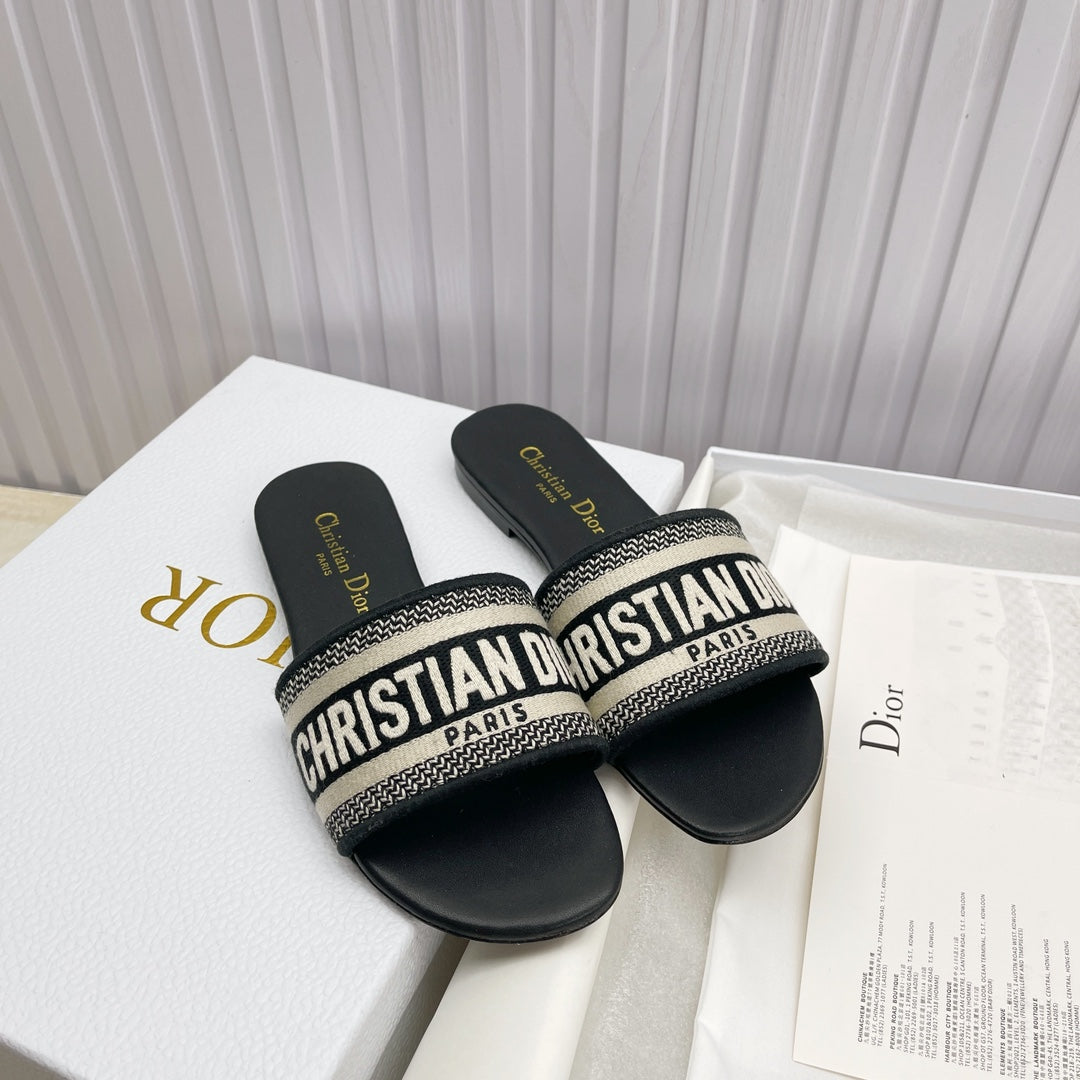 Dior Shoes