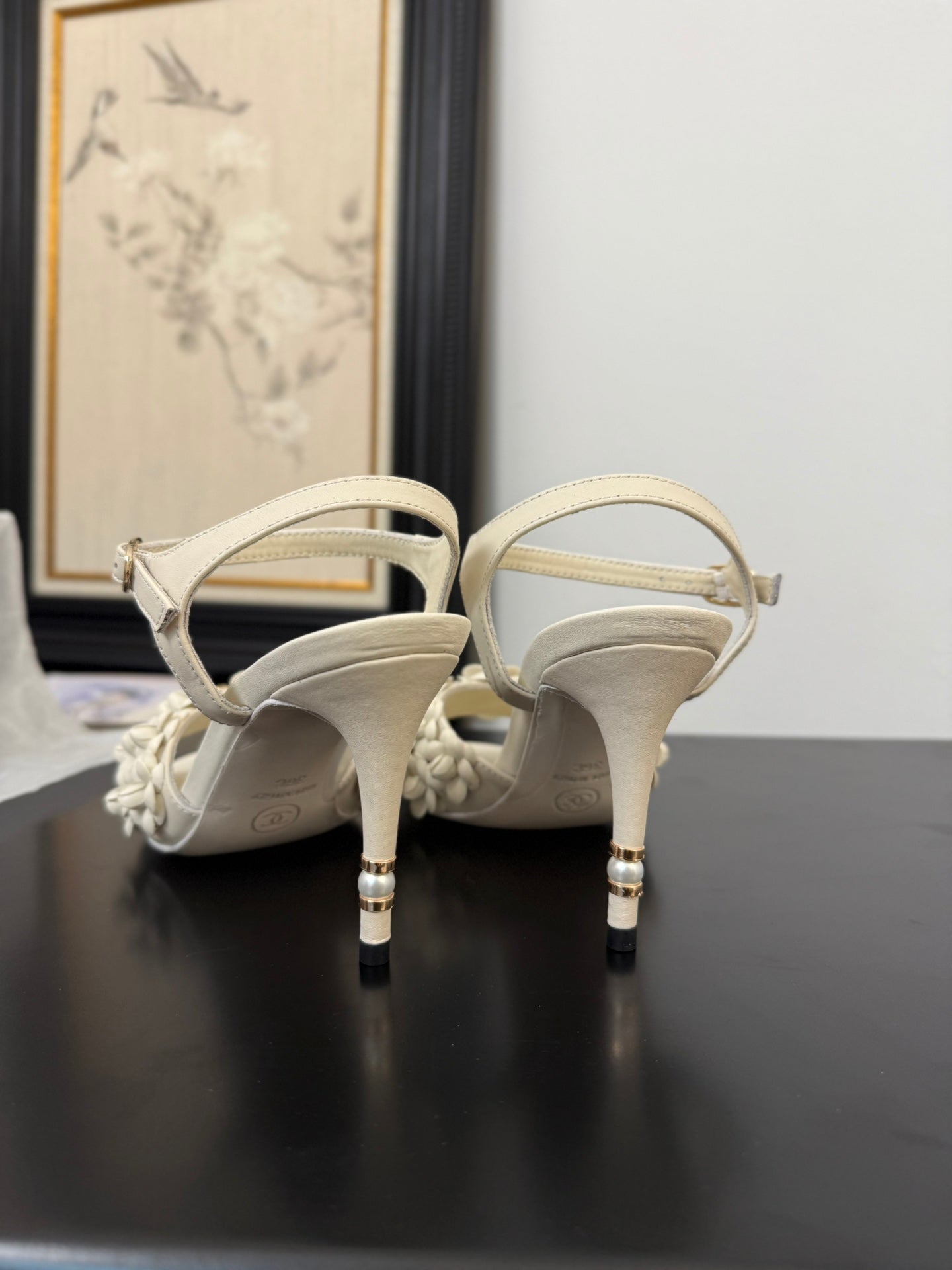 CC 25 Slingback White Lambskin 233399