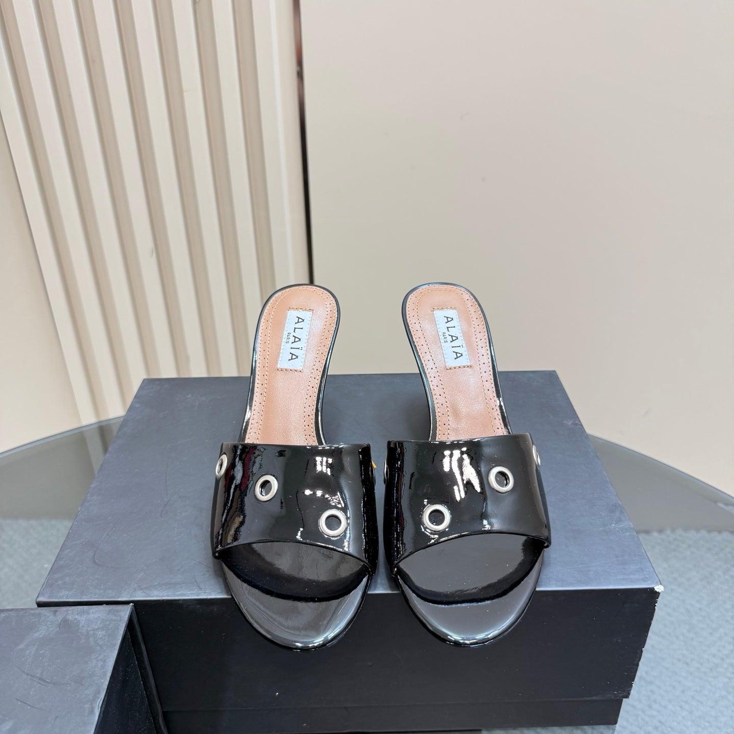 Alaia 2025 Oeillets Embellished Leather Sandals Glossy Black Lambskin 299668