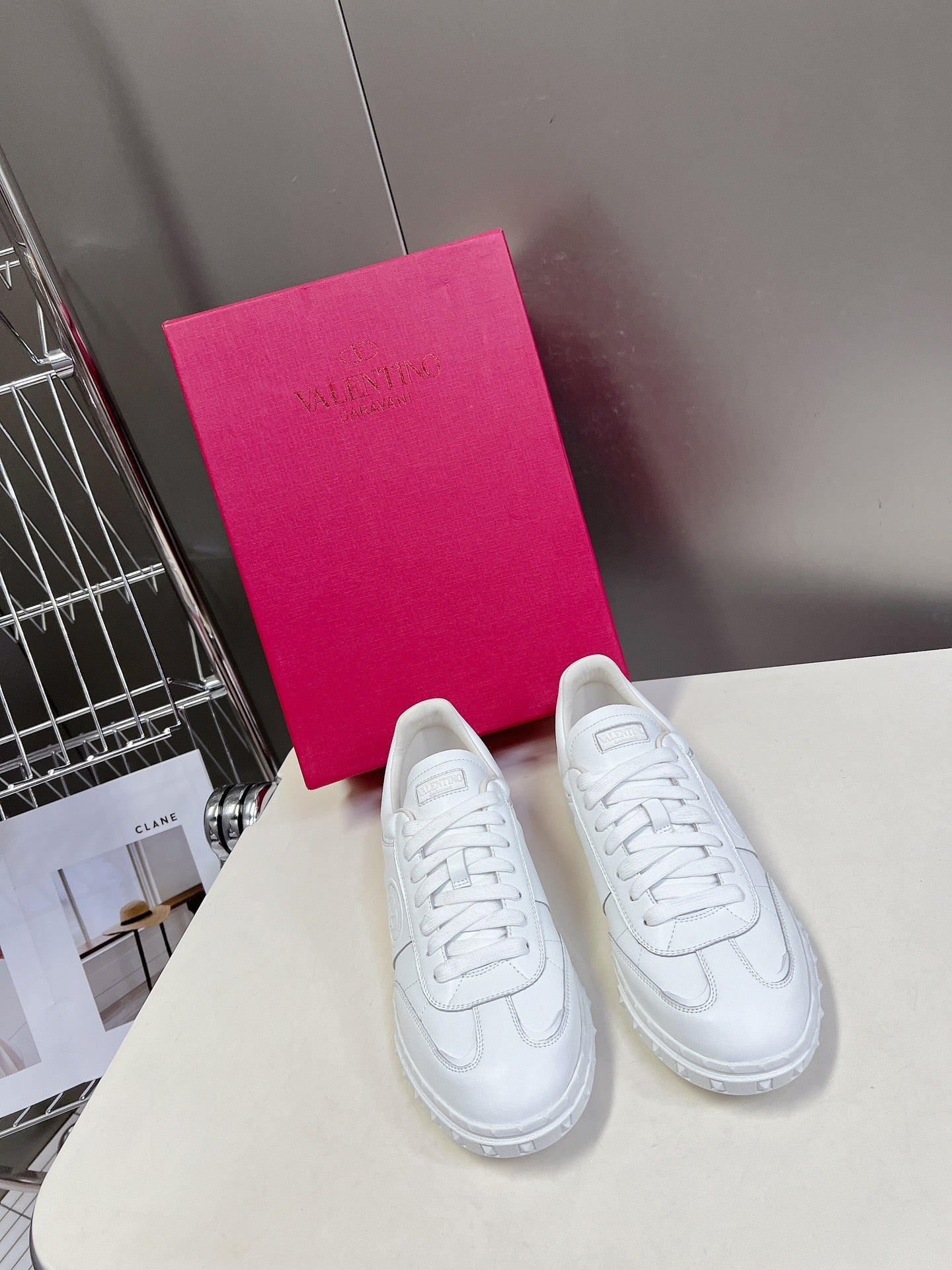 Upvillage Trainer In White Laminated Calfskin 989594
