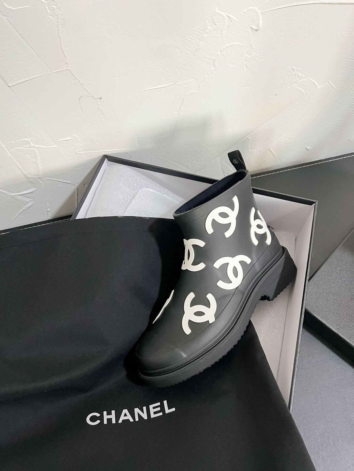 CC Rain boots In Black With White Logo Natural Rubber 949791