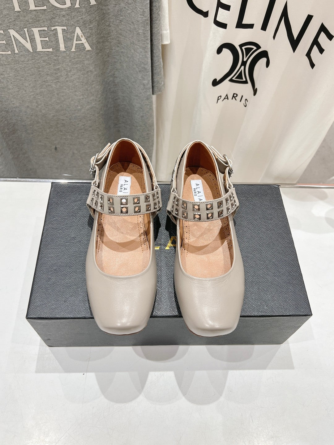 Alaila Biker Ballet Flats In Light Grey Cowhide 911442