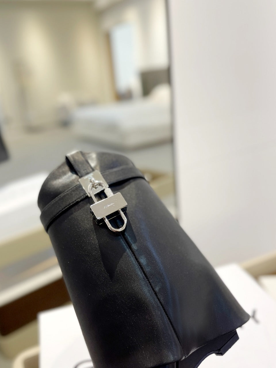 Givenchy Boot Black Silver Cowhide 941344